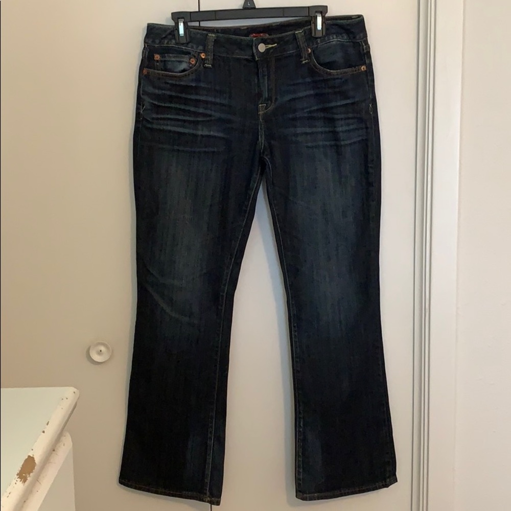 Lucky brand jeans, never been worn